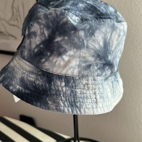 NWT American Eagle hat small tie dye blue bucket hat hip hop - Picture 4 of 9